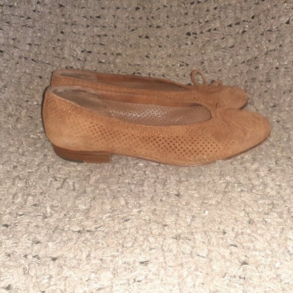 Vintage THIERRY RABOTIN-Perforated Chestnut Suede Ballet Flats-Sz 37.5-Excellent - Picture 4 of 8